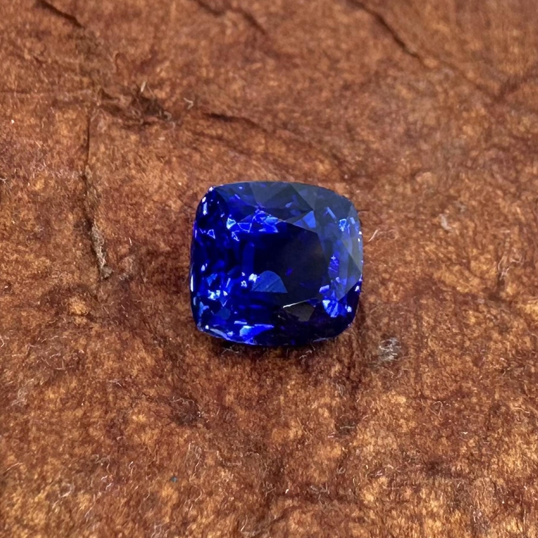 5 ct. Natural Blue Sapphire