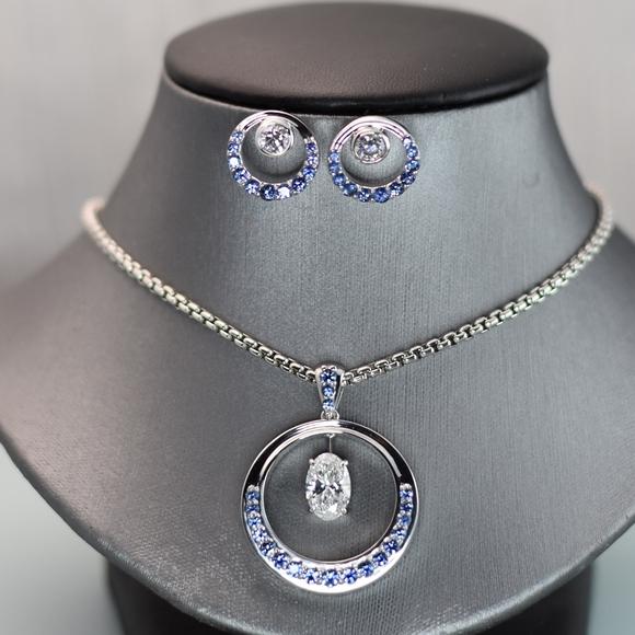 Yogo Sapphire & Diamond Earrings & Pendant